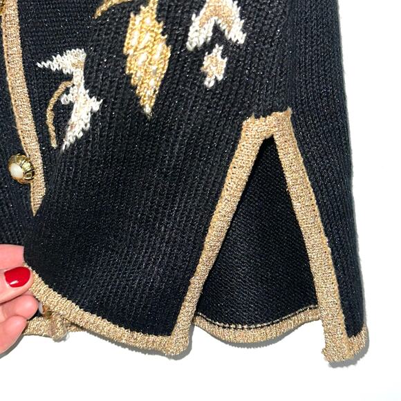 Vintage Jaclyn Smith Black Gold Metallic Floral Knit Sweater Vest Size M - Picture 8 of 11